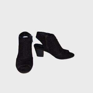 Sonoma Vitalize Honoria Black Zip Booties | OrthoLite Cushioned | Women’s 7.5